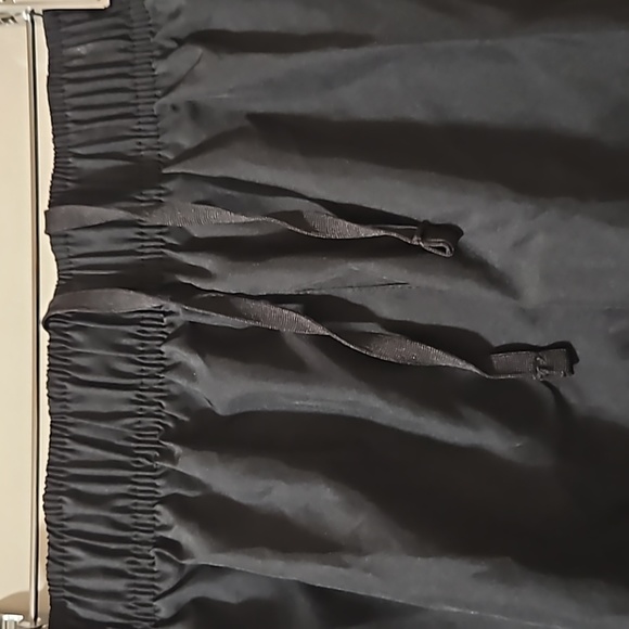 NWT Nike shorts sz S - Picture 2 of 4